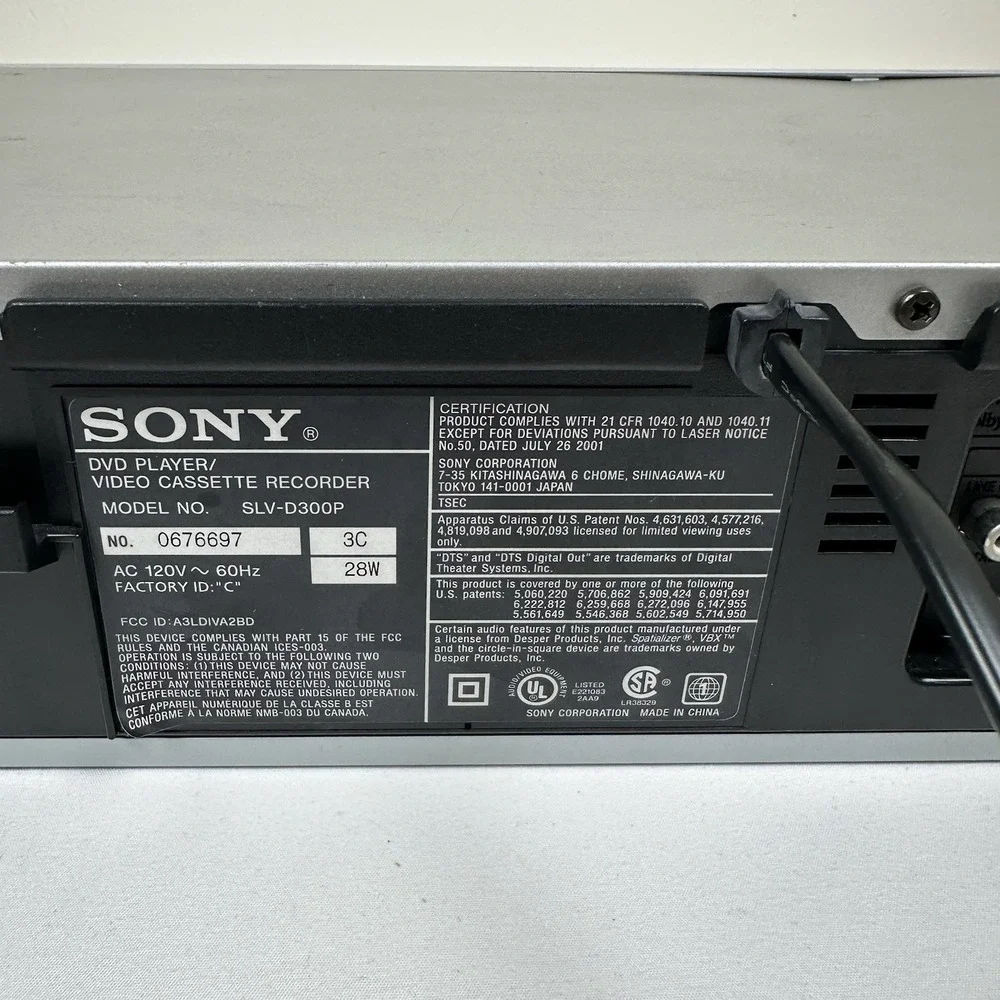 Sony SLV-D300P DVD VCR Combo Recorder VHS No Remote Tested
